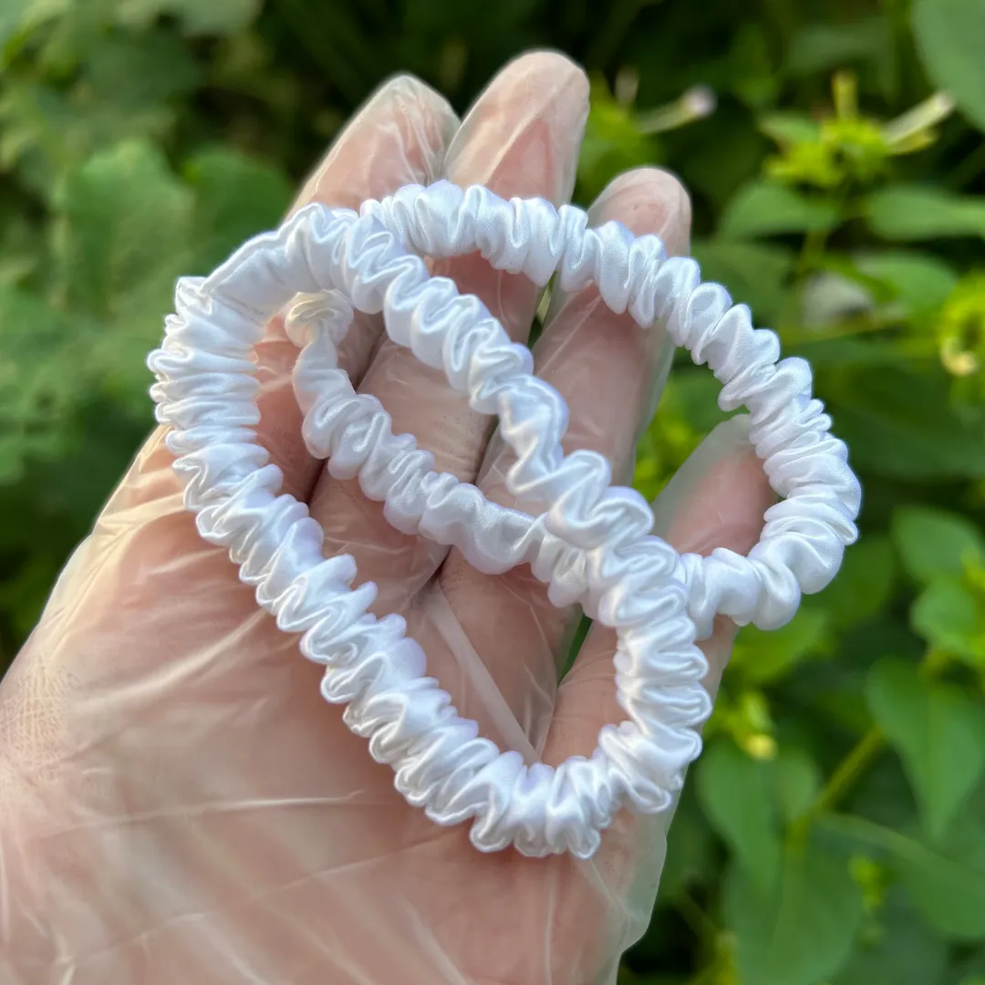 Bright White silk scrunchies mini