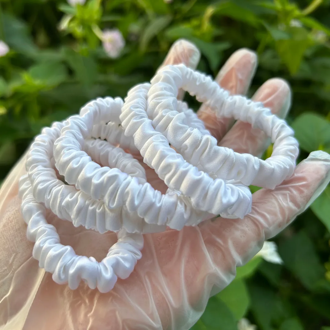 Bright White silk scrunchies mini