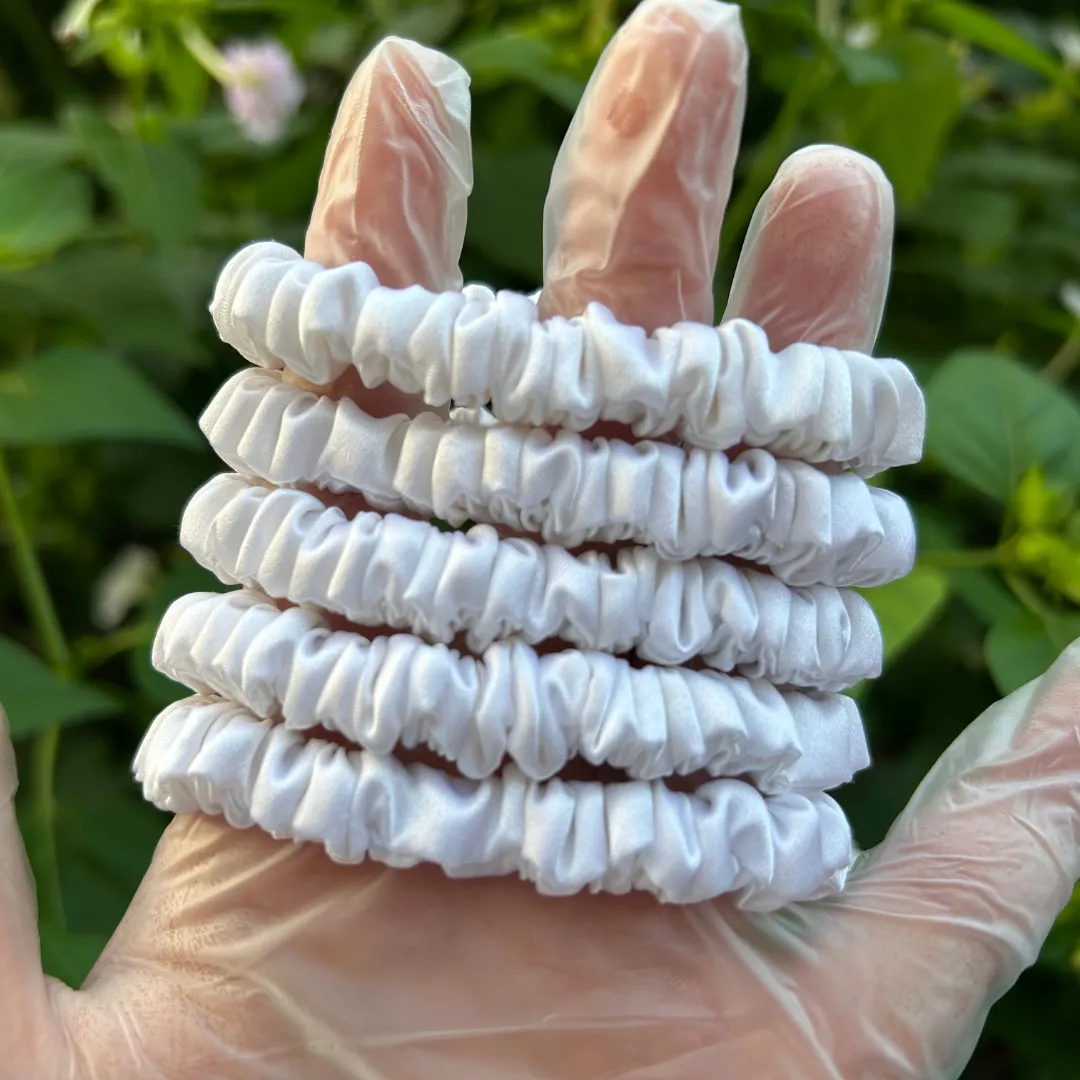 Bright White silk scrunchies mini