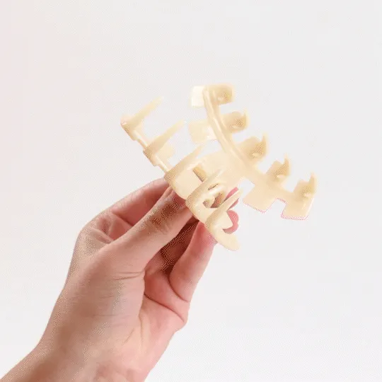 Classic Almond Beige Medium Hair Clip