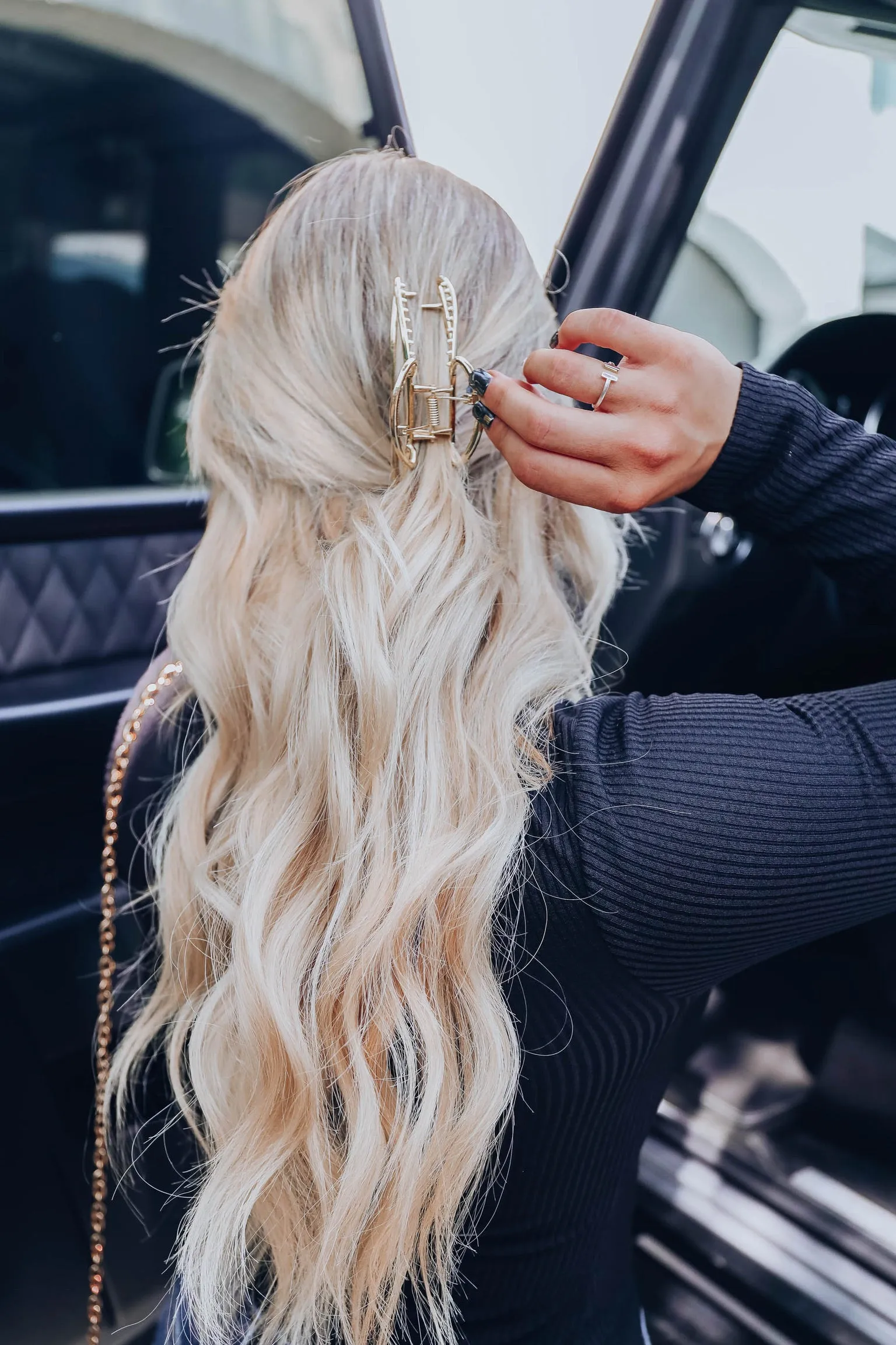 Crescent Claw Clip - Gold