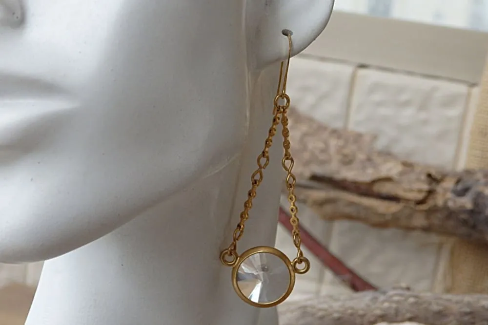 GOLD DROP EARRINGS