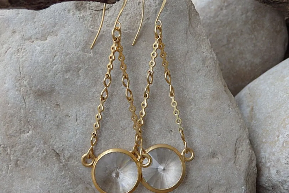 GOLD DROP EARRINGS